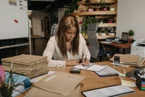 Sobrecarga de trabalho: 6 formas de prevenir esse risco psicossocial